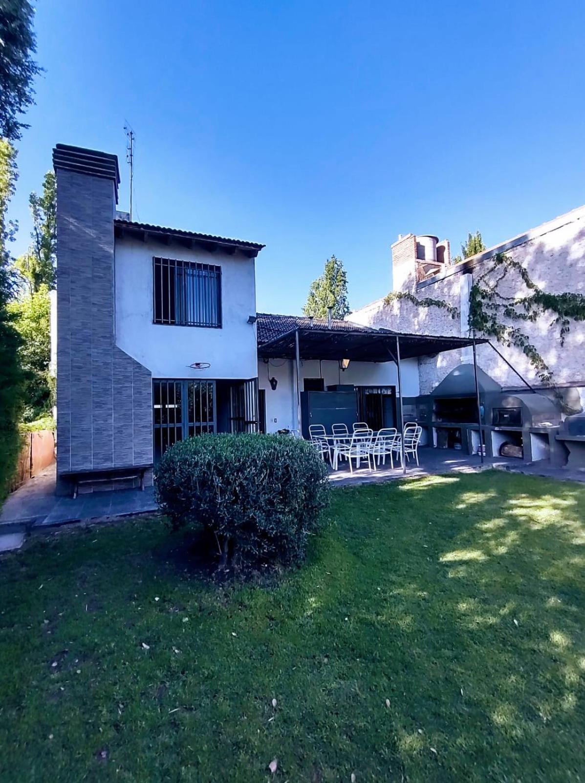 Casa En Zona Residencial Mendoza Holiday home Lujan de Cuyo